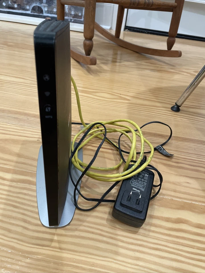 Verizon G1100 Fios Wireless Wifi Router Modem W/ Power And Ethernet Cables - Image 3 of 4