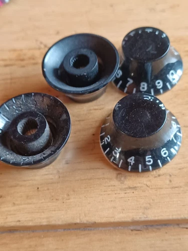 Gibson Knob Set 1990s 