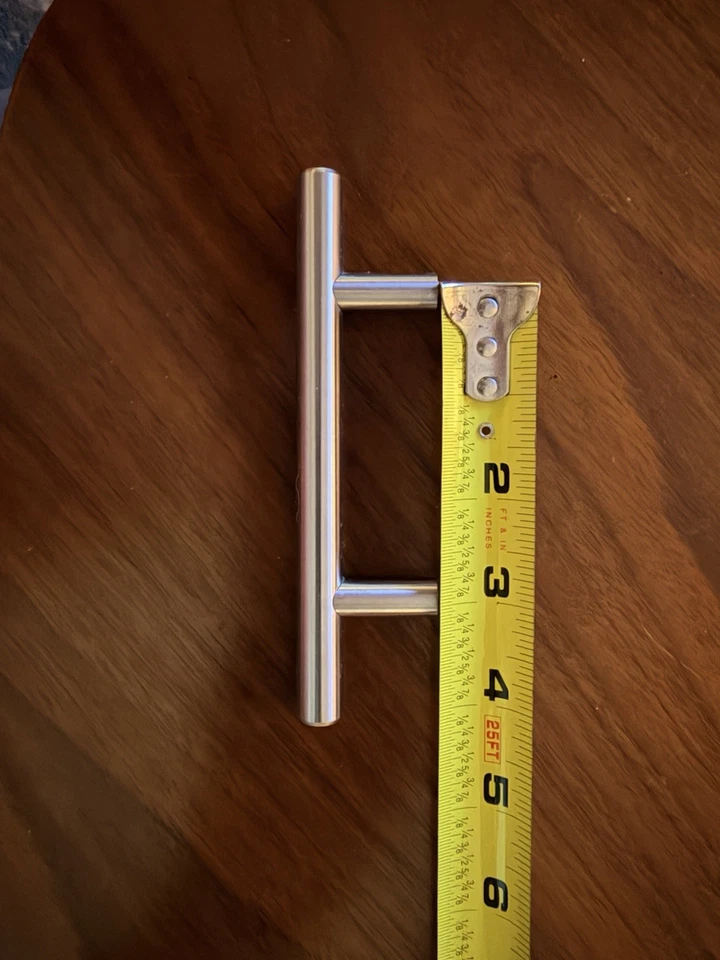 Drawer/Cabinet Handles, Silver, Various Sizes & Materials - All Matching Style - Image 4 of 4