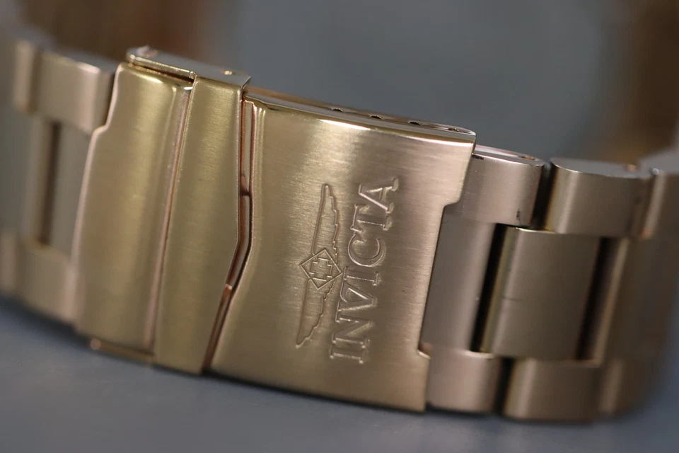 Reloj Invicta 36676 Hombre Aviador Carbón y Oro Rosa Esfera - Necesita Batería Foto 3 de 4