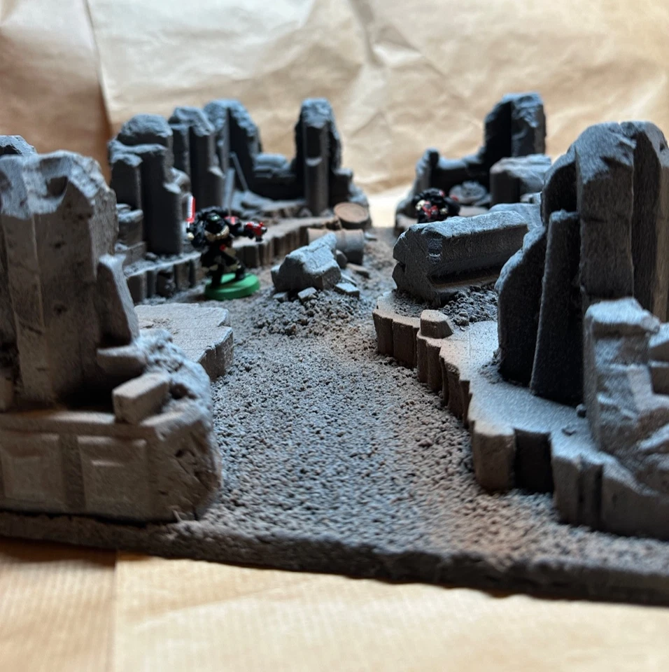 Wargaming terrain scenery, Warhammer 40k, LOTR, Ruins, Temple? As seen in photo - Image 2 of 4