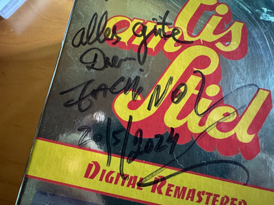 EIS AM STIEL - Komplettbox inkl Zachy Noy Autogramm - plus Hasenjagd 2.Teil
