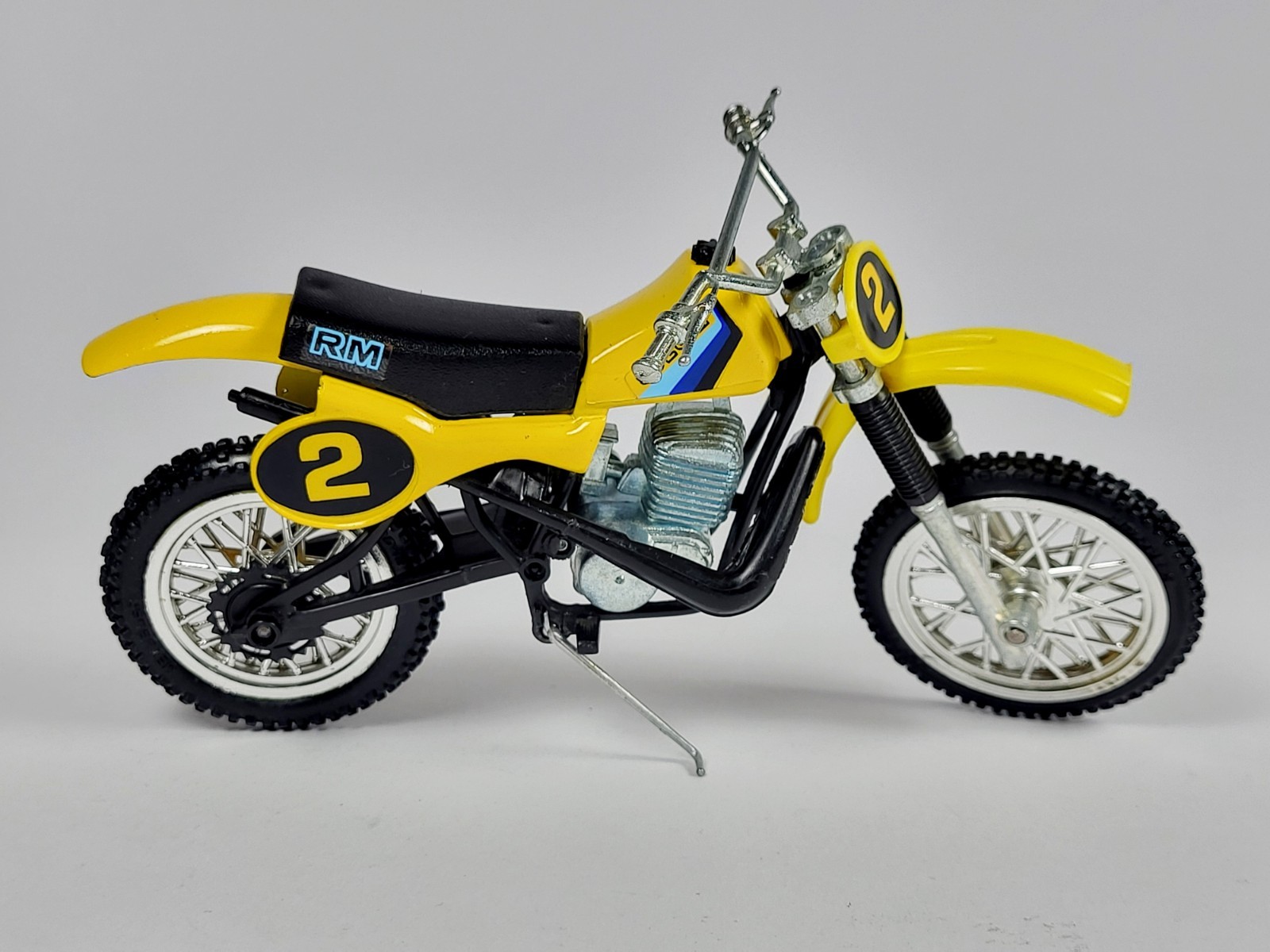 Polistil - Suzuki MR 465 - scala 1:15