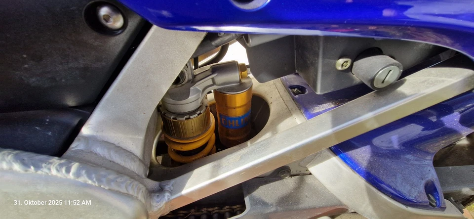 Yamaha YZF R1 RN04 - Bild 4 von 4