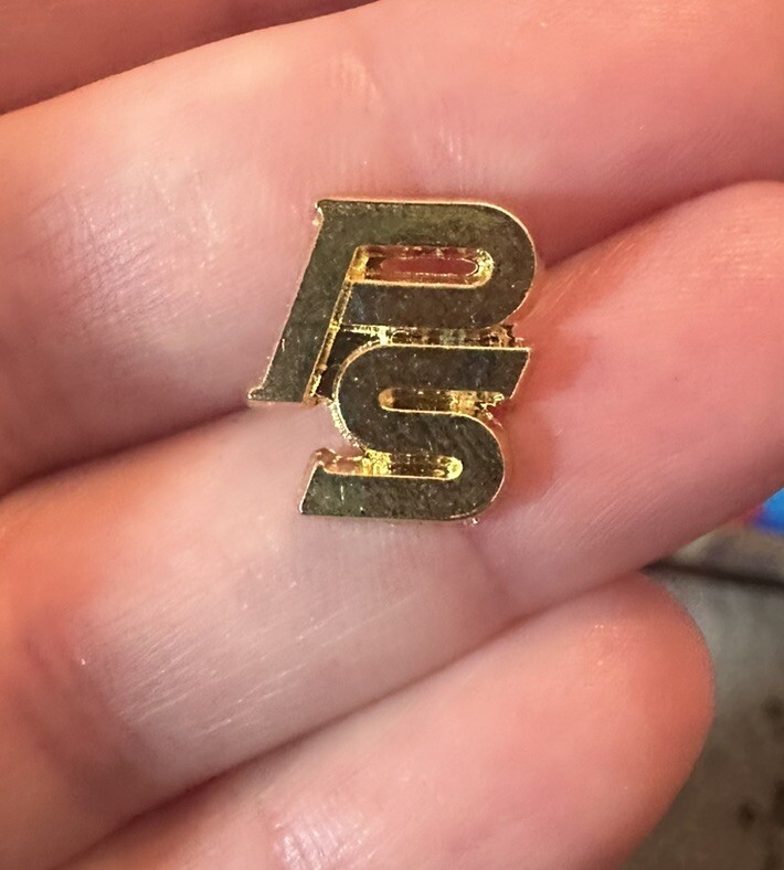 Picture 1 of 3