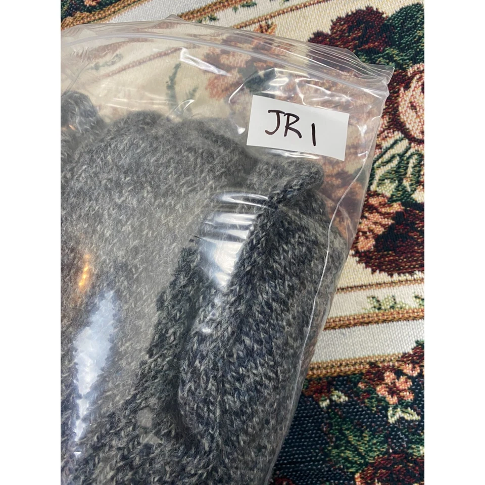 Vintage LE TIGRE Wool Sweater Men Size XL GRAY Shawl Collar Winter Warm Cozy - Image 4 of 4