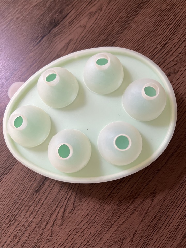 JELLO Jiggler 3D Easter Egg Mold Yellow Oval Gelatin Jello Shots Vtg