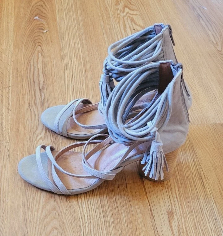 Jeffrey campbell store despina
