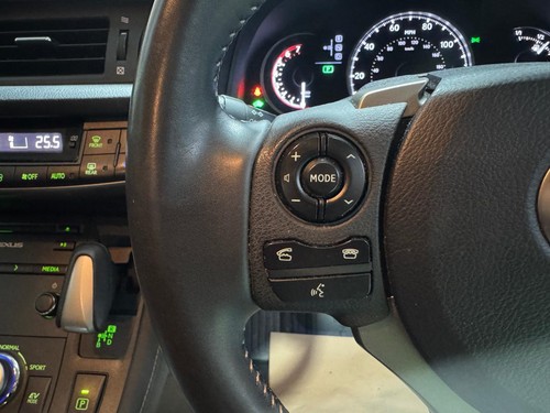 2014 Lexus CT 200h 1.8 Advance 5dr CVT Auto HATCHBACK Petrol/Electric Hybrid Aut - Picture 13 of 19
