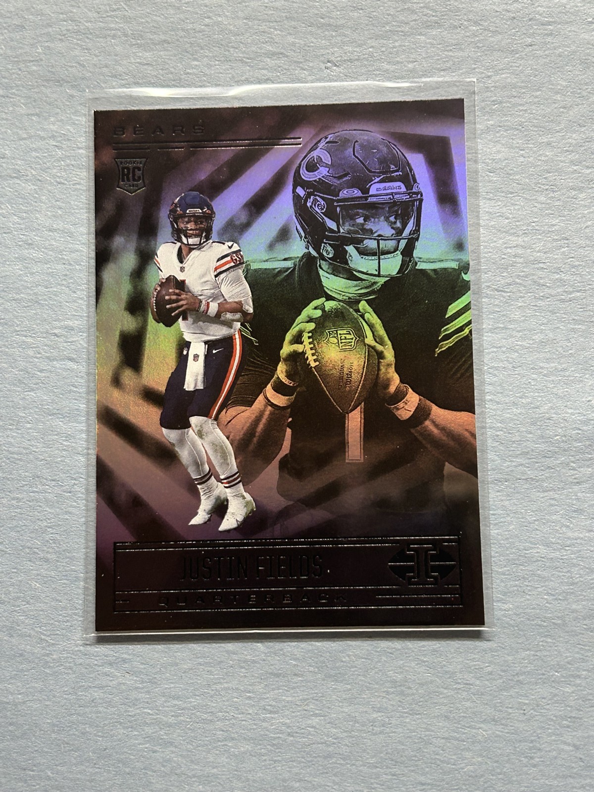 2021 Panini Illusions - Justin Fields #62 Retail (RC)