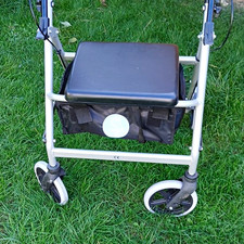 4 Wheel Rollator Walker with Seat & Storage Compartment Bag Silver/Black