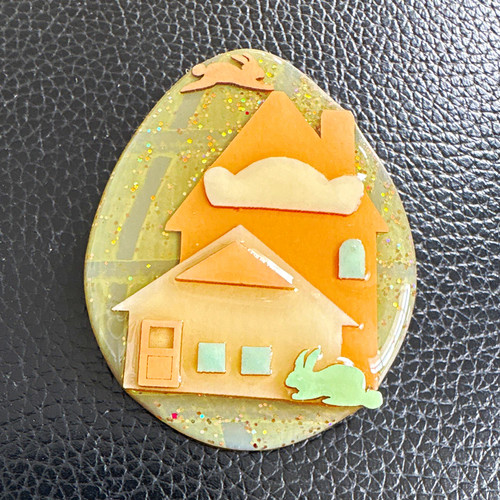 Lucinda House Pins Signed Oval Brooch Pin, Multicolor Buildings & Monuments
