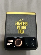 Motorola RAZR 2023 5G Smartphone 128GB Boost Mobile. Lightly Used