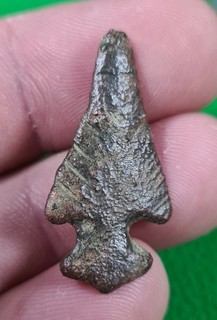 Mittelalter Bronze Pfeilspitze Montierung / Brosche Metallfund