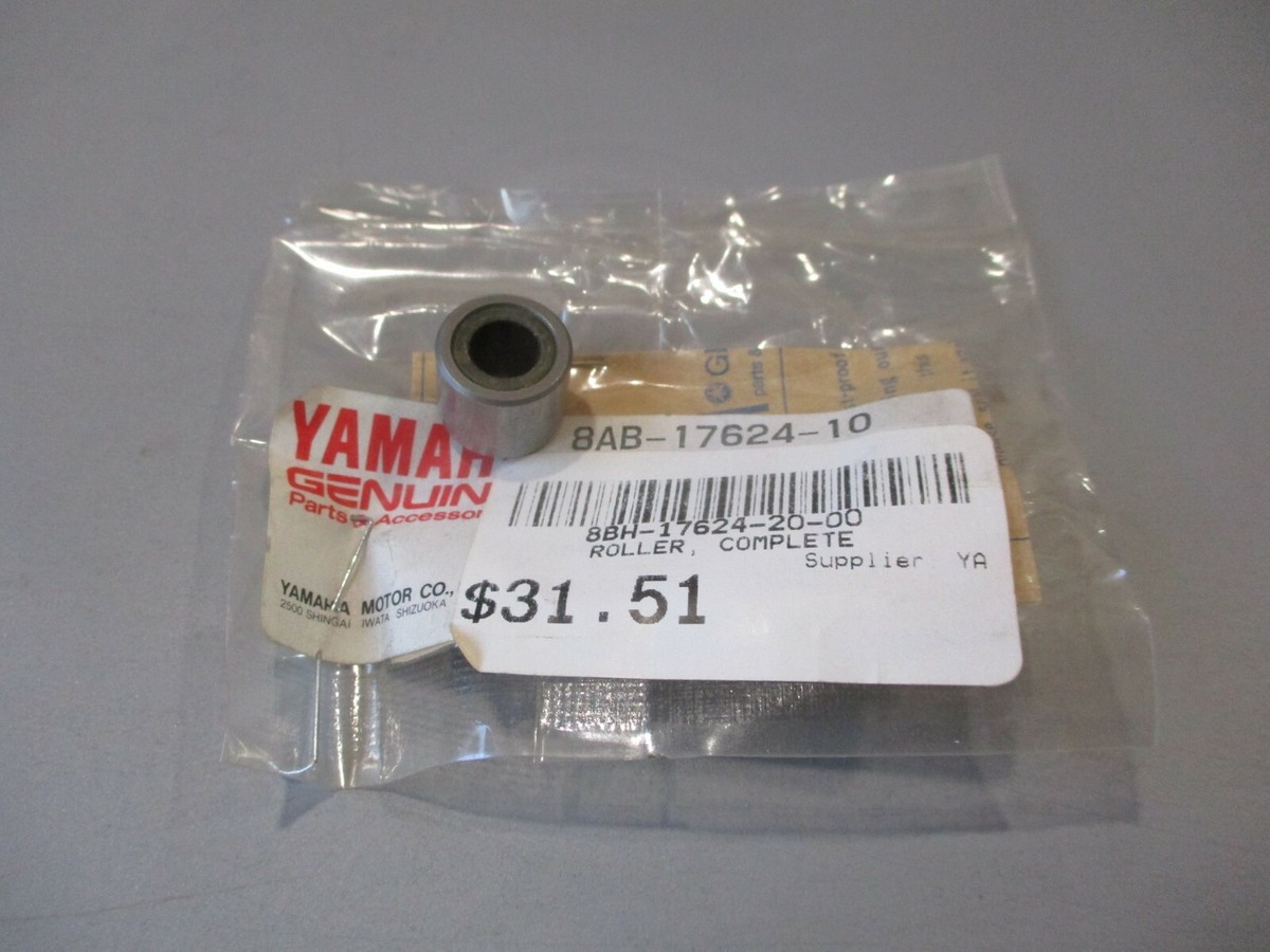 とと NOS Yamaha OEM Complete Roller 97-98 PHAZER SS PZ480 8AB