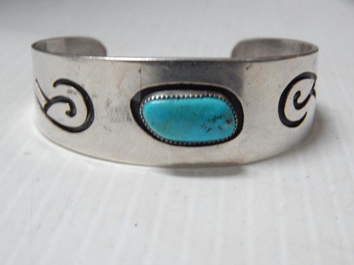 VINTAGE NAVAJO STERLING SILVER TURQUOISE WIDE CUFF BRACELET - sz:6 3/4 A+ GIFT