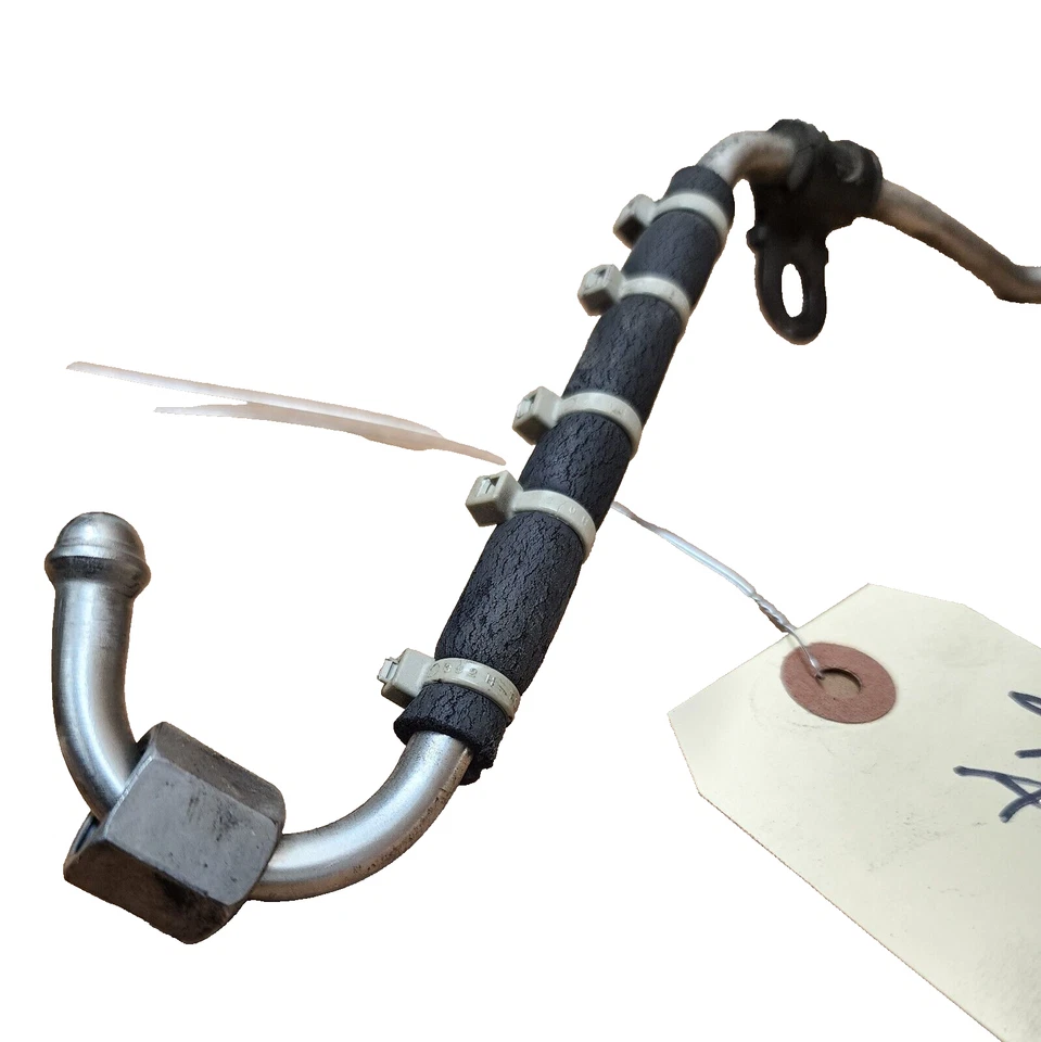 Línea de entrega de inyector de combustible Hyundai Azera 2012-2017 12100-6B0027 OEM Foto 3 de 4