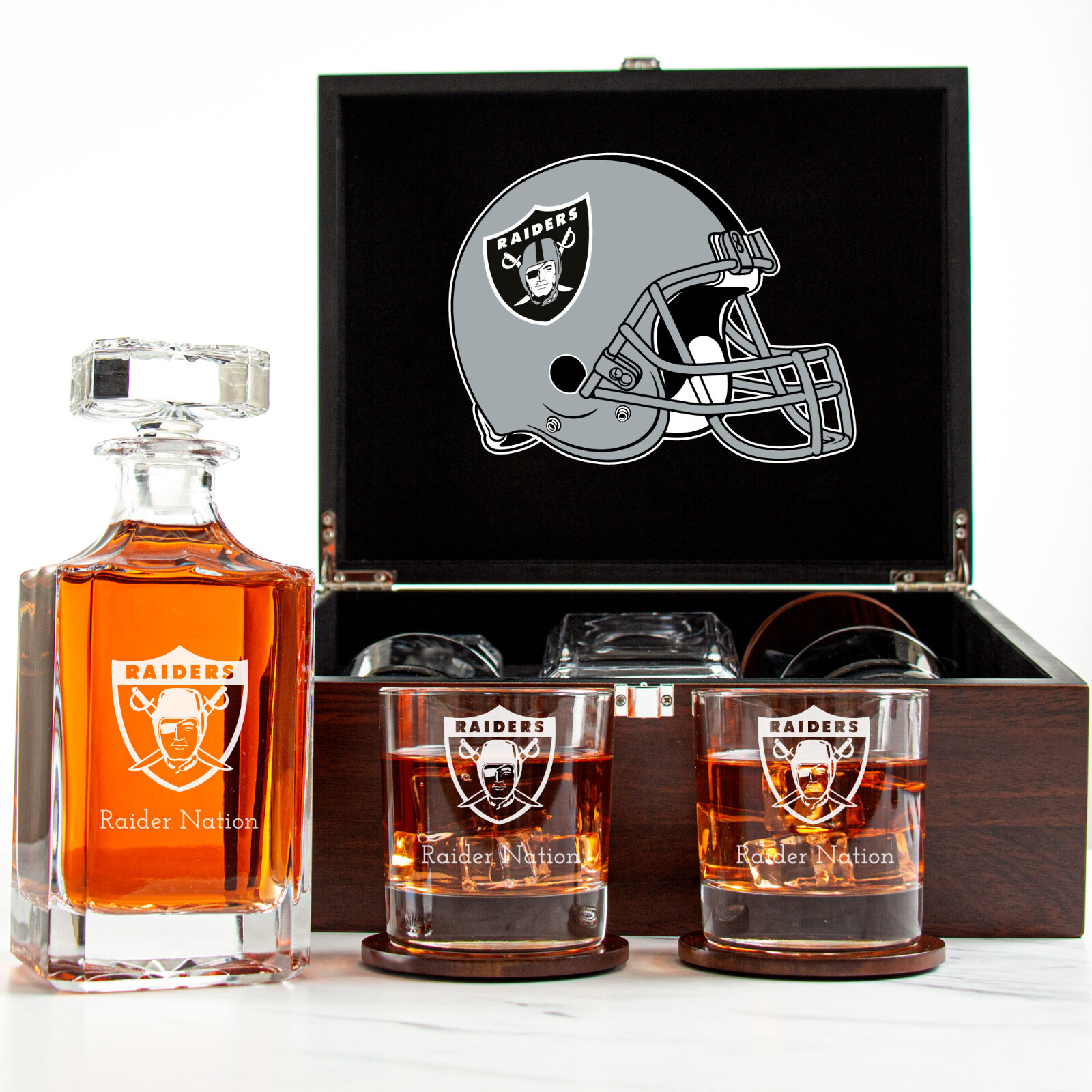Las Vegas Raiders - Engraved Football Whiskey Decanter and 2 Glasses In Wood Box