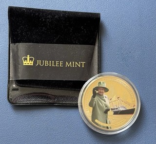 Gold Plated Medallion In Jubilee Mint Pouch. QEII 95th Birthday.