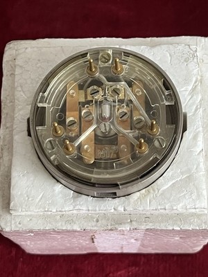 Neumann KK 67 Neu  Neumann U 67 Capsule