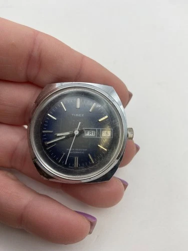 Timex 1970s Vintage Men's Automatic Watch (Works then stops) parts or repair
