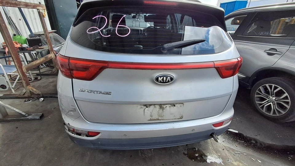 Kia Sportage Ql Left Rear Door Lock - image 2 of 4