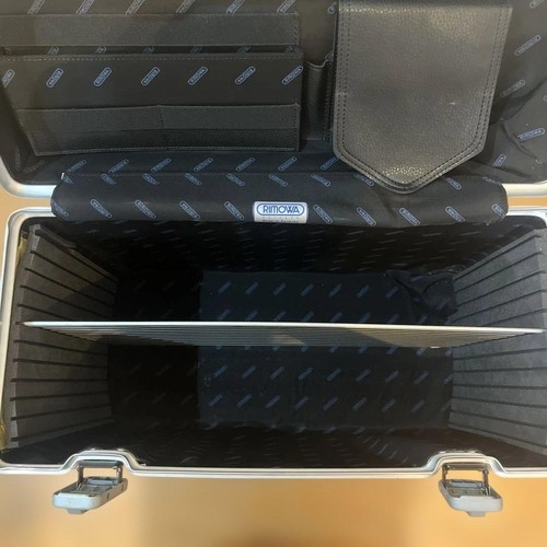 Rimowa Pilot Business Trolley 2-wheels Carry Case Suitcase - Picture 11 of 11