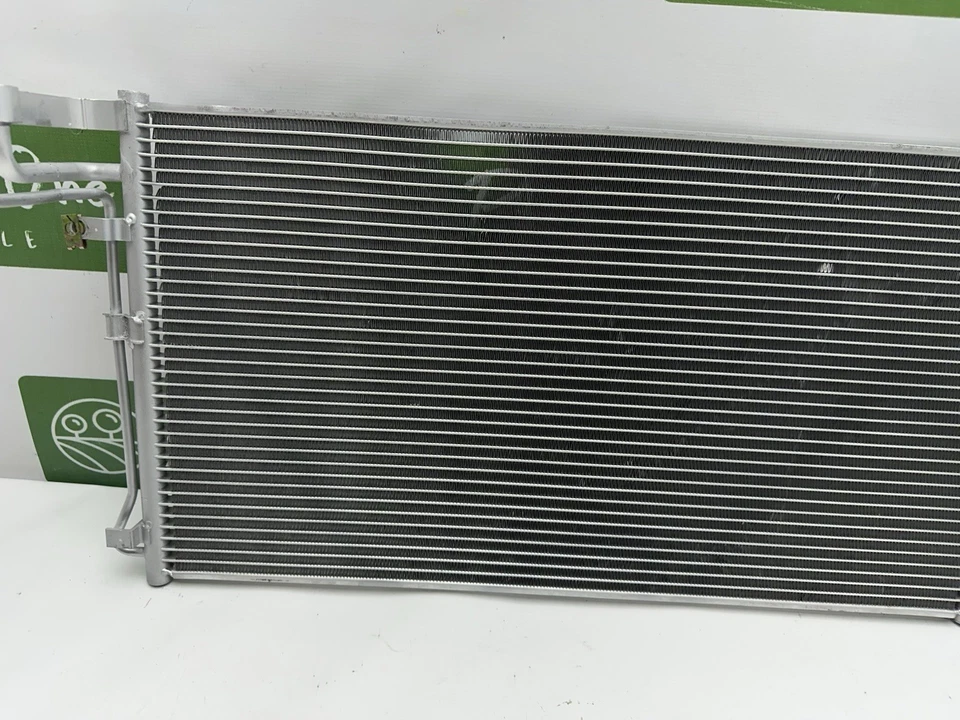 NUEVO condensador de aire acondicionado de aluminio apto para Hyundai Genesis 2015-2016 y Genesis G80 2017 Foto 4 de 4