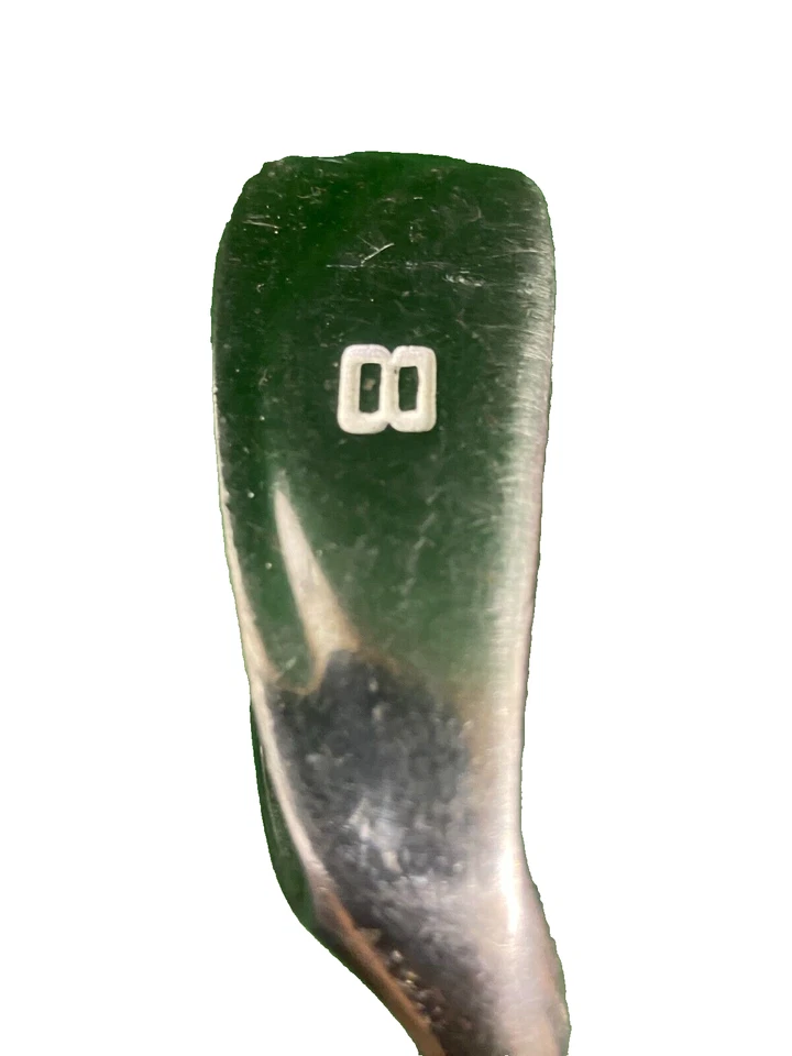 Tiger Shark TS 960 8 Iron RH Low Kick Ladies Graphite 35.5 Inches Nice Grip - Image 2 of 4