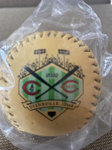 2022 MLB Field of Dreams Game Official Program and Game Date Baseball: Cubs/Reds - Picture 6 of 10