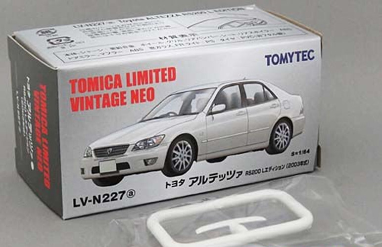 TOYOTA ALTEZZA ホワイト 1/43 ミニカー Hi-Story 1/43 Toyota Altezza RS200 Mini Car | eBay