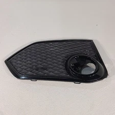 17-19 Honda Civic Type R Driver Lower Front Bumper Fog Light Trim Bezel Aa7301