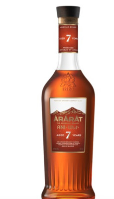 Brandy Ararat Ani/7Jahre 40% 0,5L Geschenkverpackung