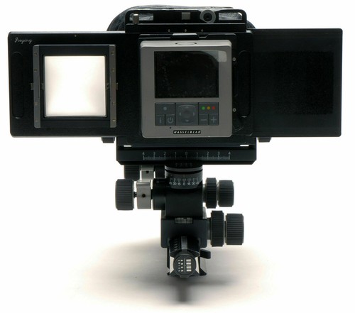 Movable adapter for Phase One Hasselblad v Back to Arca swiss 6X9 - Picture 5 of 10