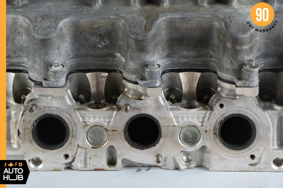 Mercedes W203 C32 SLK32 AMG Engine Motor Right Cylinder Head Camshaft OEM - Image 2 of 4