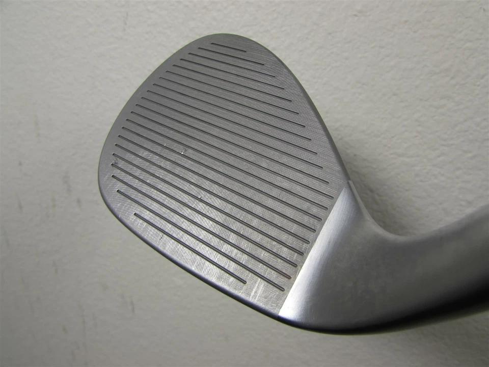 Cleveland Golf CBX FULL-FACE 2 ZIPCORE 52*12 Gap Wedge Catalyst Graphite Shaft - Image 4 of 4