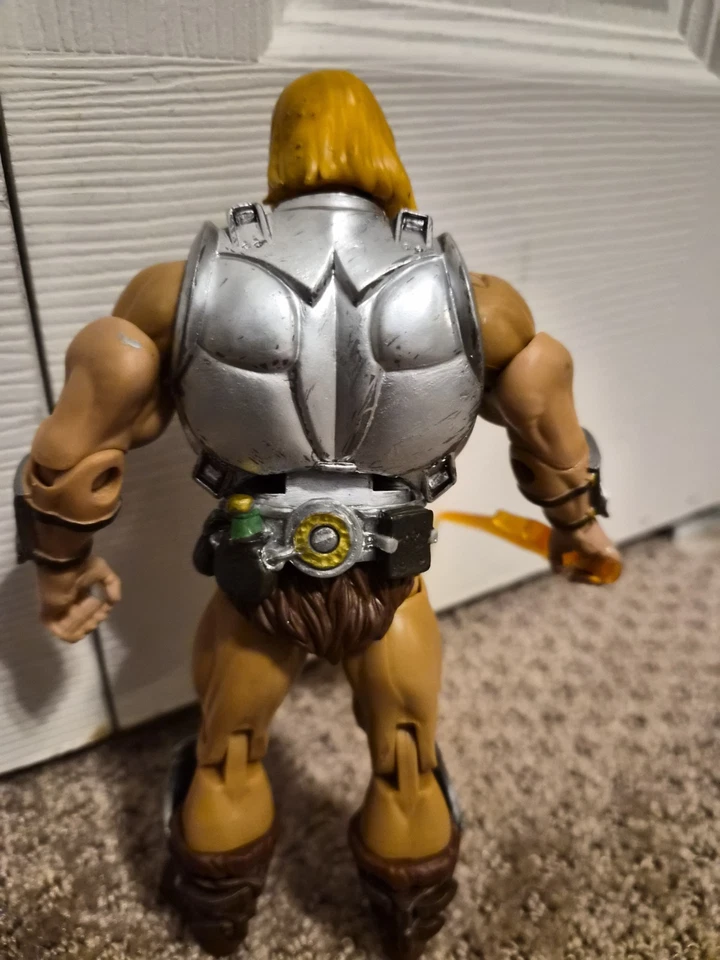 Custom Creations: Masters Of The Universe Classics Heaven Armored He-man Figure - Image 4 of 4