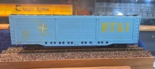 HO Scale AHM, 58' DETRIOT TOLEDI & IRONTON RAILWAY, DTI 32248, All Door Box Car