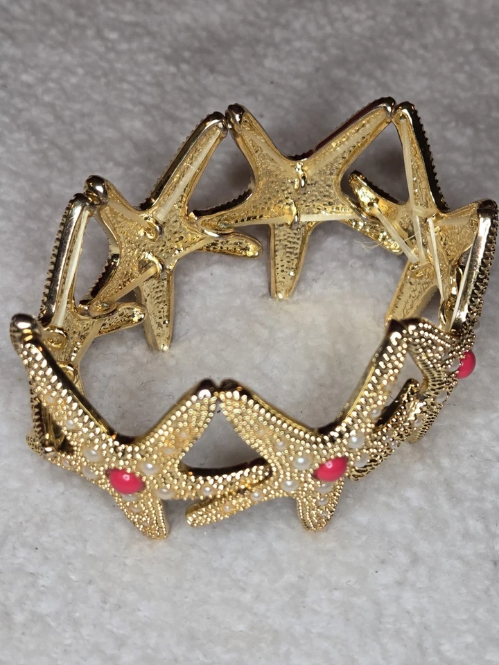 Lilly Pulitzer Starfish Stretchy Coral Pearl Bracelet Gold Colorful Pouch NWOT - Image 3 of 4