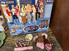 Mattel My Scene Masquerade Madness Madison City Kitty 2004 moda y accesorios