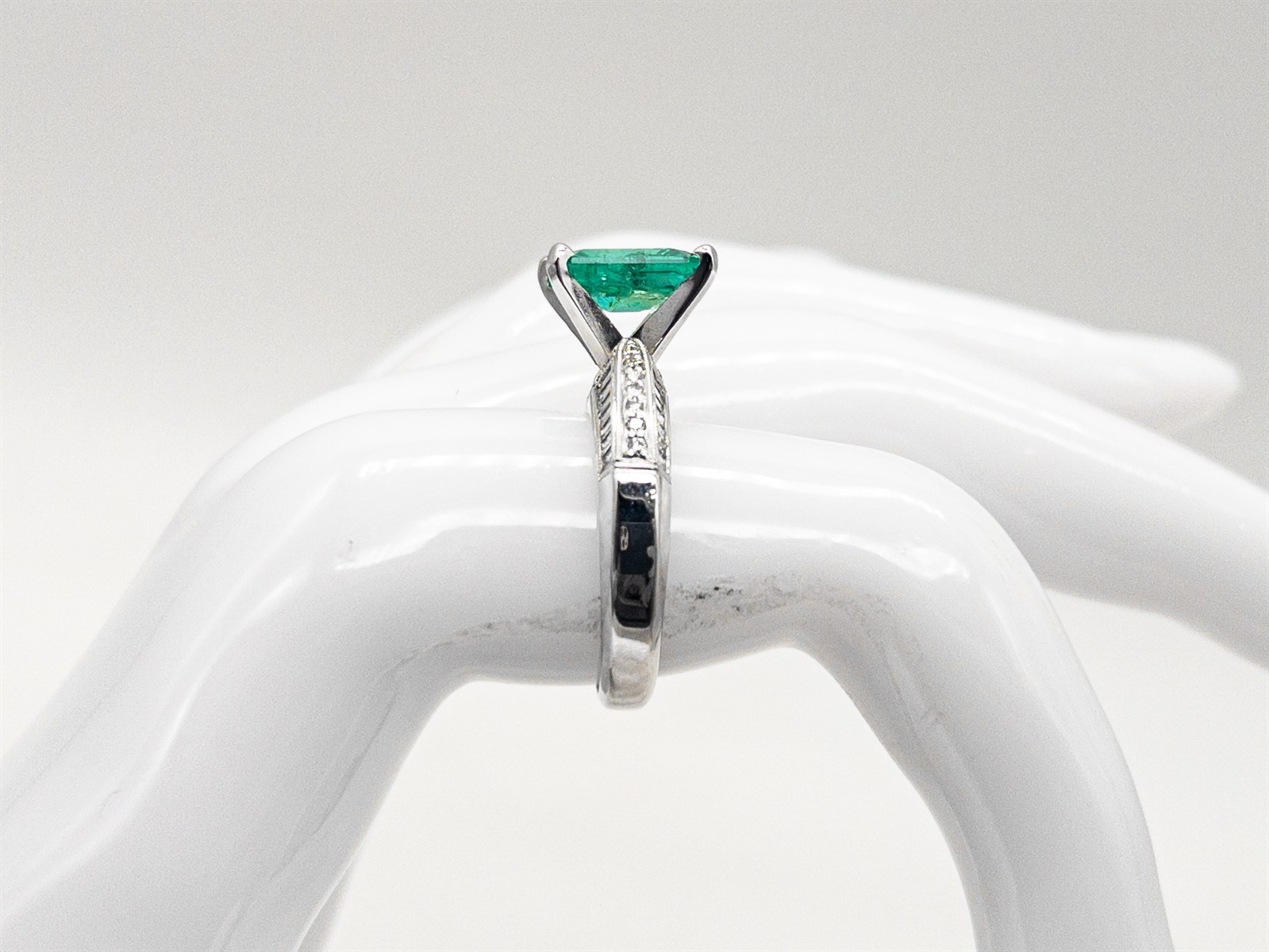 Simon G Sign Signed SIMON G $10,850 3ct Colombian Emerald VS G Diamond Platinum Ring ...
