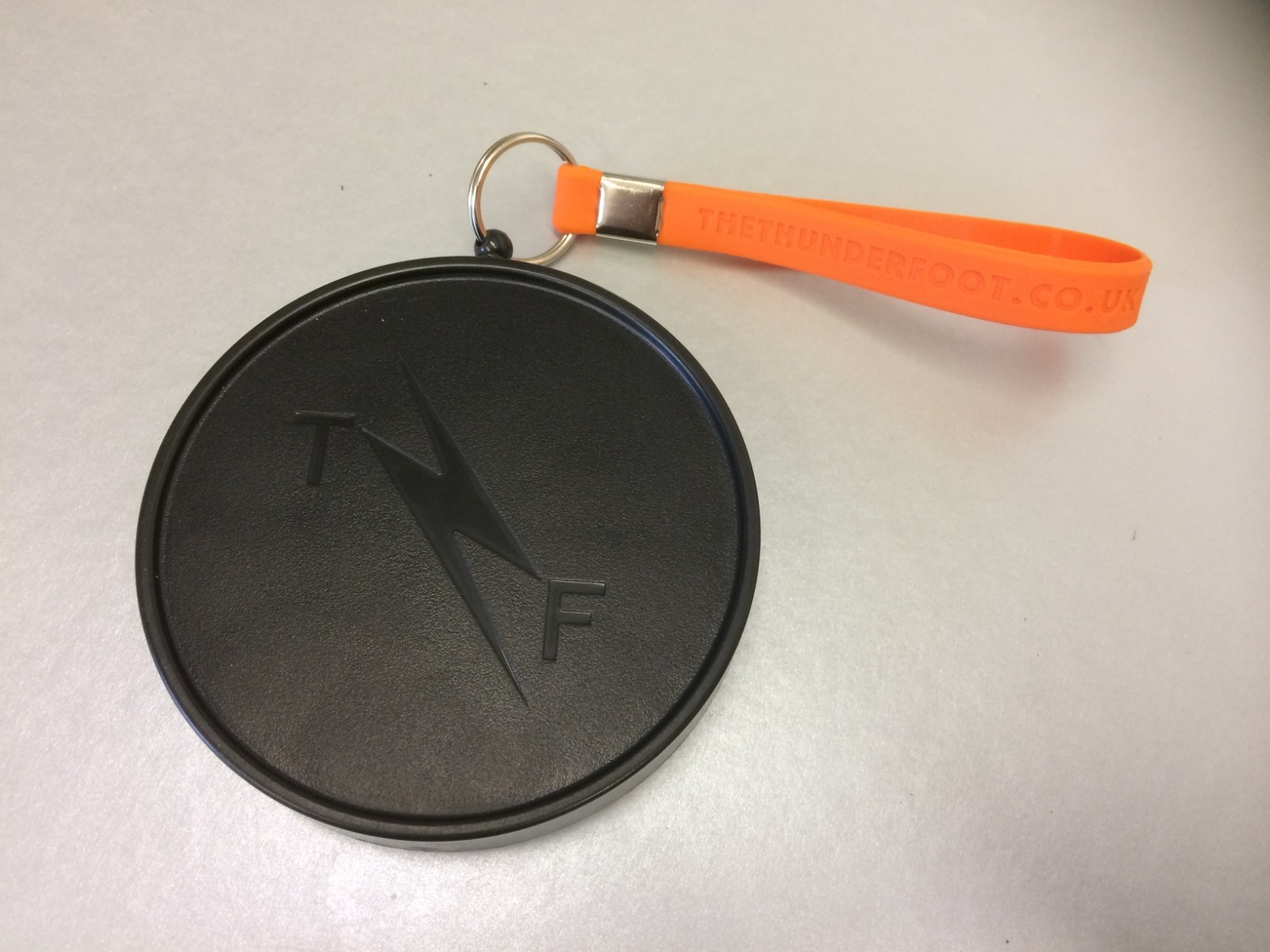 MOTORBIKE MOTORCYCLE SIDE STAND KICKSTAND SUPPORT PAD PUCK PUK COASTER