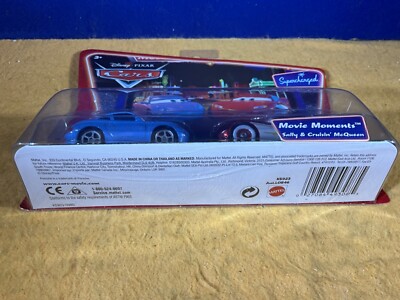 M10-87 DISNEY / PIXAR CARS MOVIE MOMENTS - 2 CAR PACK - SALLY