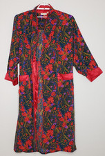 Vintage Victoria  s Secret Robe Medium L/S Red Purple Rose Full Length Gold Label