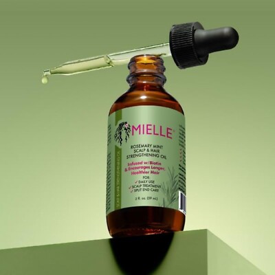 Mielle Organics Rosemary Mint Scalp & Hair Strengthening oil for all Hair Type