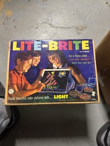 Vintage Original 1967 Lite-Brite Set Hasbro Box Pegs Works