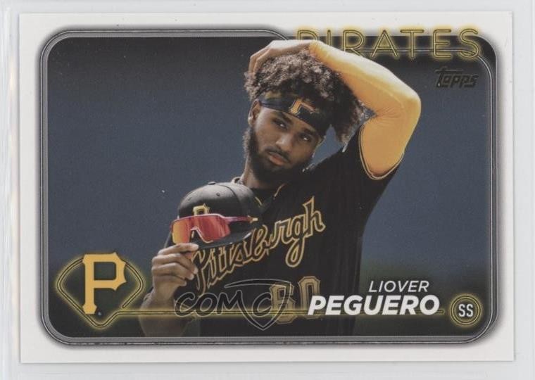 2024 Topps Series 2 Golden Mirror Image Variation Liover Peguero #542