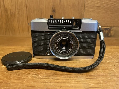 *New Light Seal : Near Mint ++* Olympus Pen EE-3 35mm Half Frame Film Camera /JP