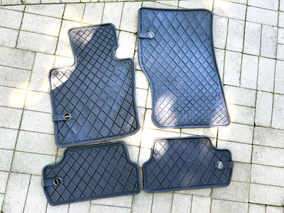 OEM Mini Cooper Clubman F54 Rubber Floor Mat Set of 4 Front & Rear 521 523 Logo