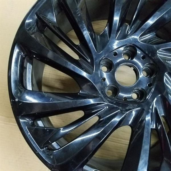 BMW i8 2014-2017 Rear Left Wheel Black P/N 56086208